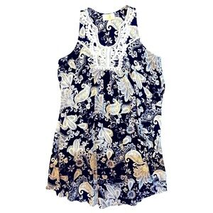 Collective Concepts dress size small black paisley in excellent condition